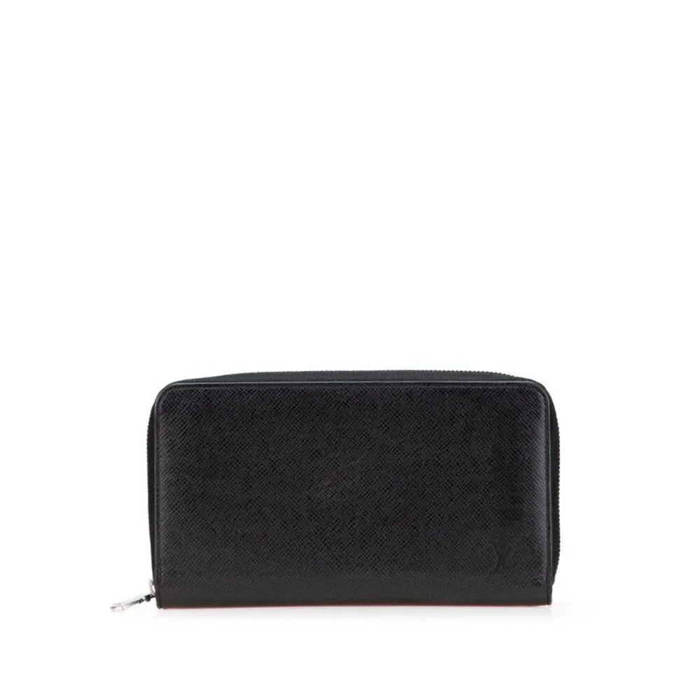 Louis Vuitton Zippy Organizer Taiga Long Wallet